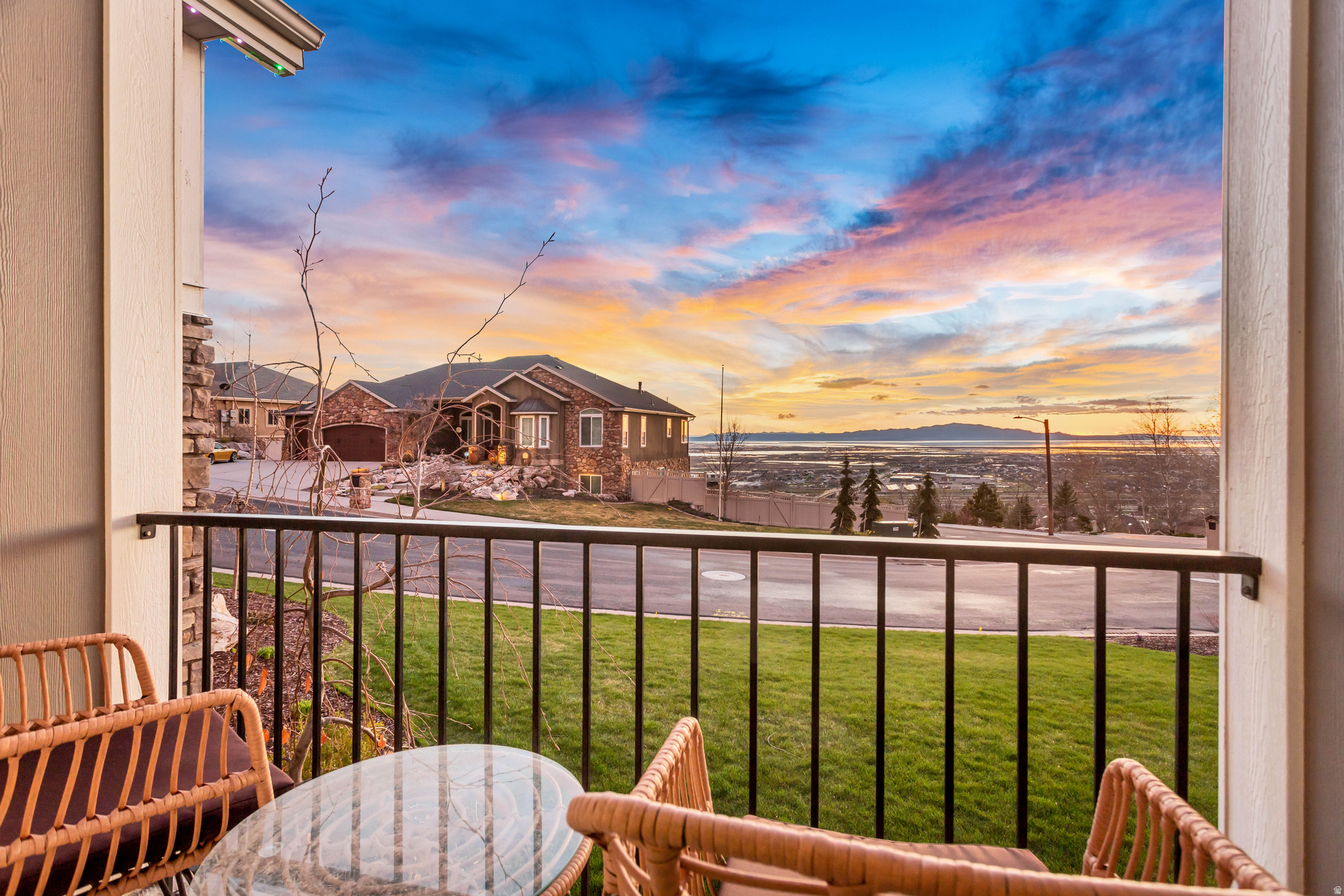 HUGHES ESTATES - Residential