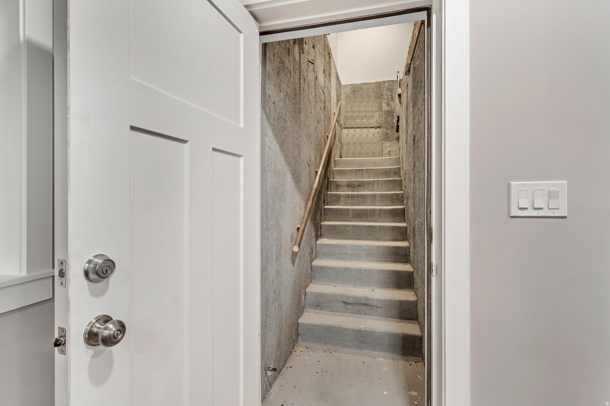 HUGHES ESTATES - Residential