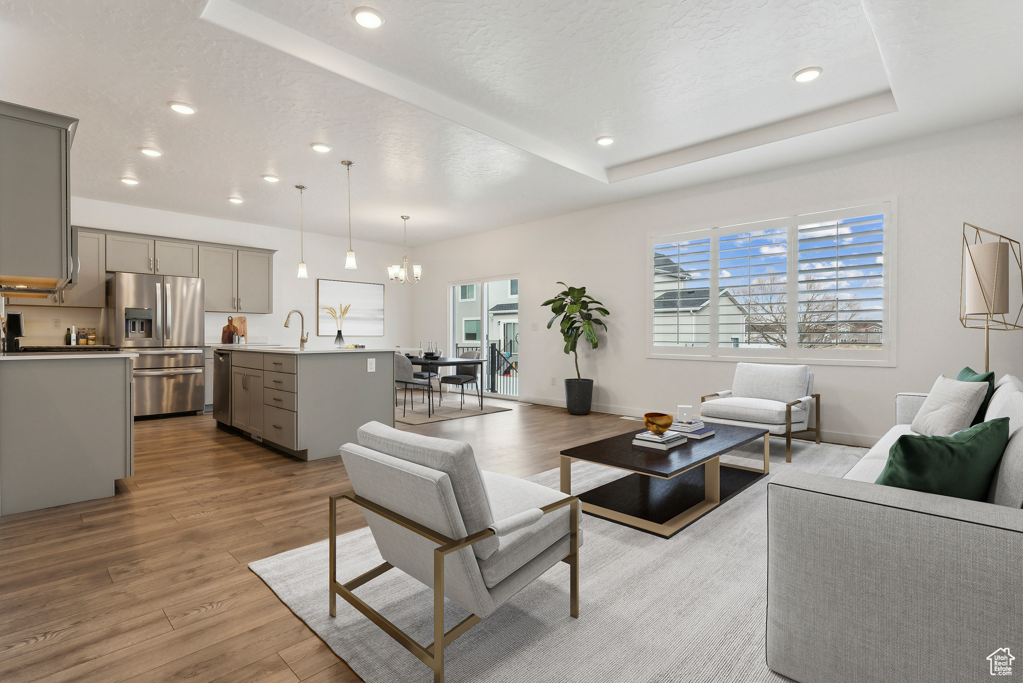 Syracuse, Utah 84075, United States, 3 Bedrooms Bedrooms, ,2 BathroomsBathrooms,Residential,Active,90445