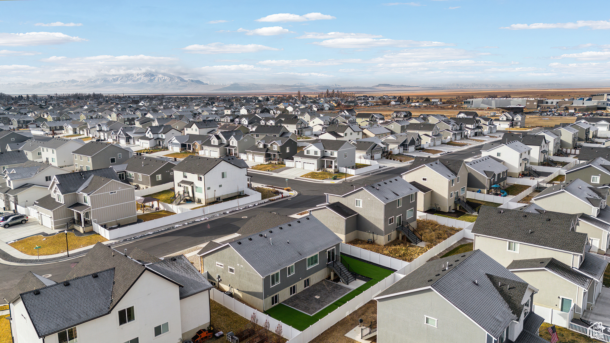 Syracuse, Utah 84075, United States, 3 Bedrooms Bedrooms, ,2 BathroomsBathrooms,Residential,Active,90445