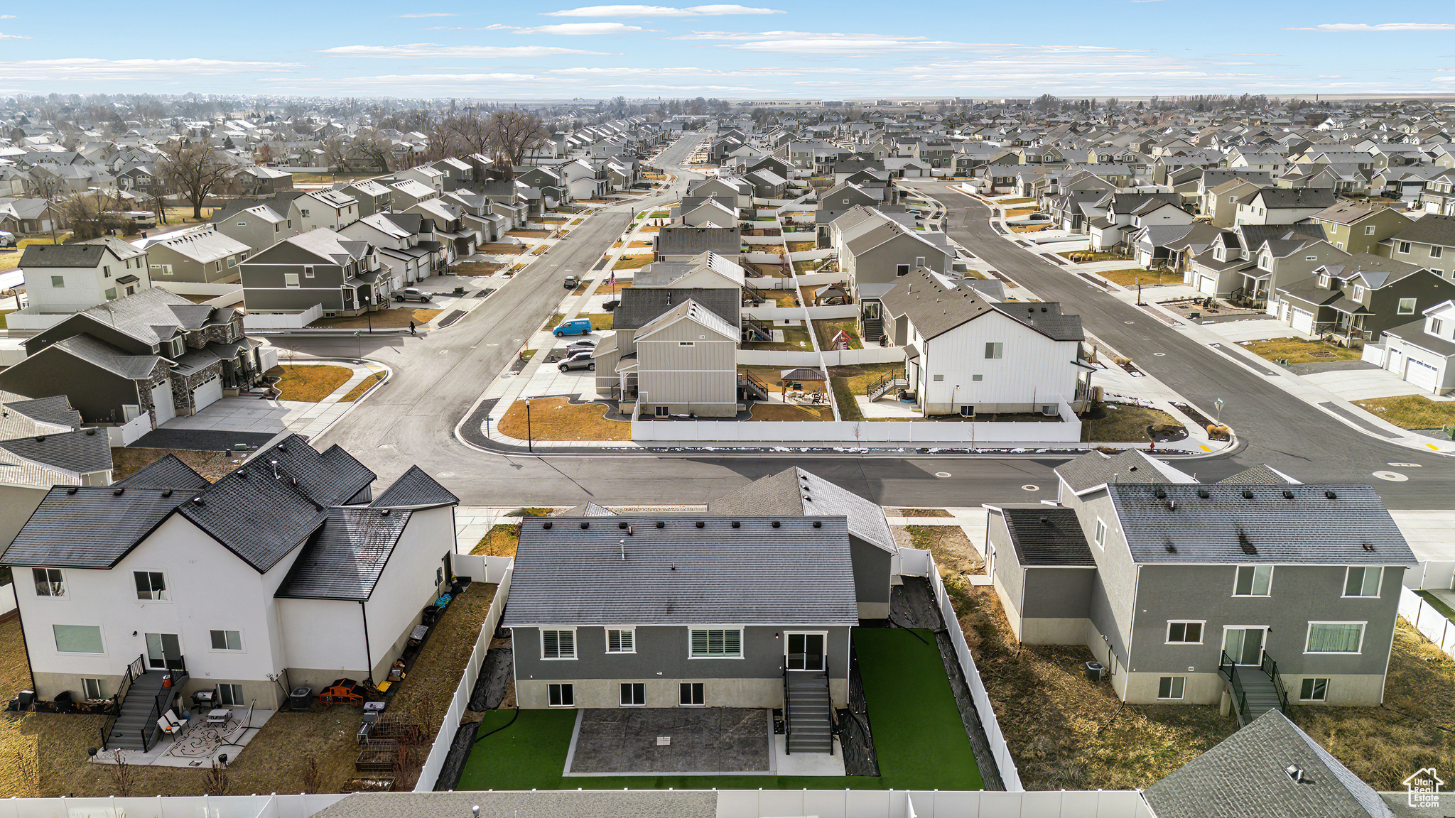 Syracuse, Utah 84075, United States, 3 Bedrooms Bedrooms, ,2 BathroomsBathrooms,Residential,Active,90445