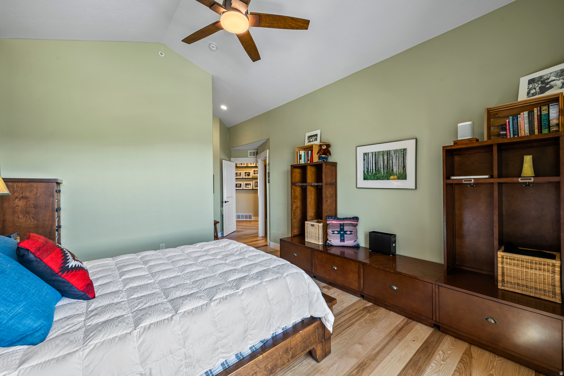 QUARRY VILLAGE CONDOMINIUMS - Residential