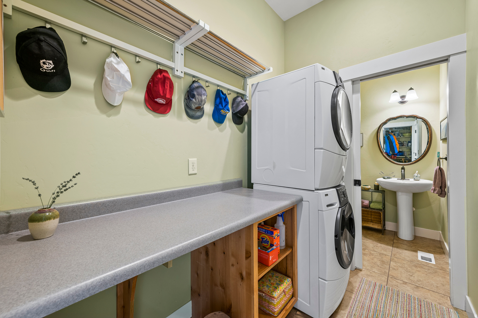 QUARRY VILLAGE CONDOMINIUMS - Residential