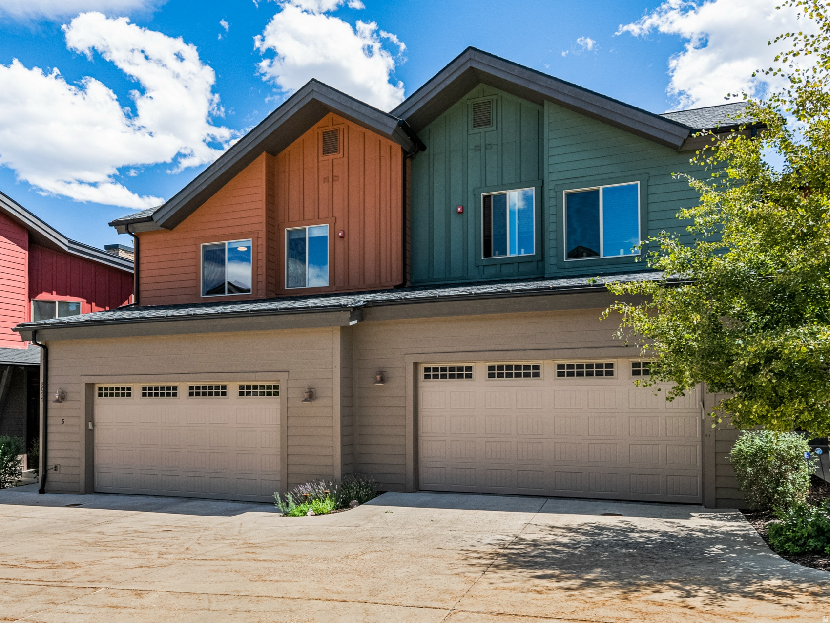 QUARRY VILLAGE CONDOMINIUMS - Residential