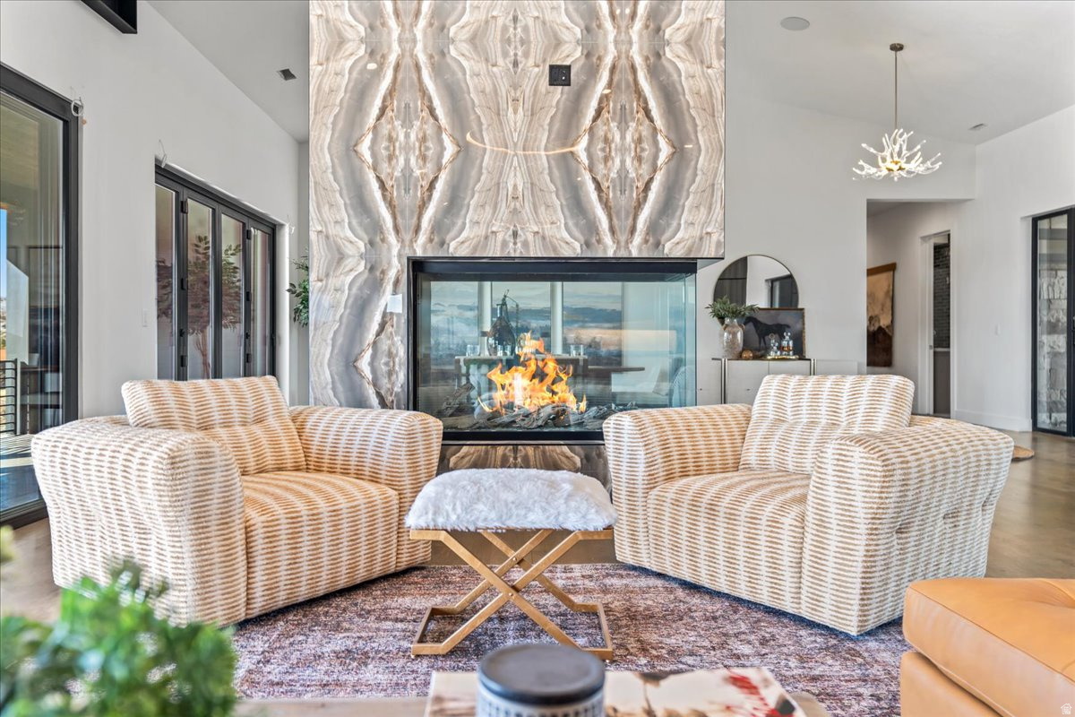 TUHAYE - Residential