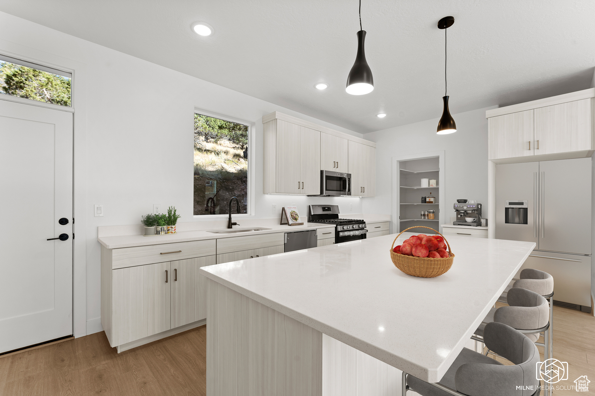665 E 2015 #5E, Cedar City, Utah image 16
