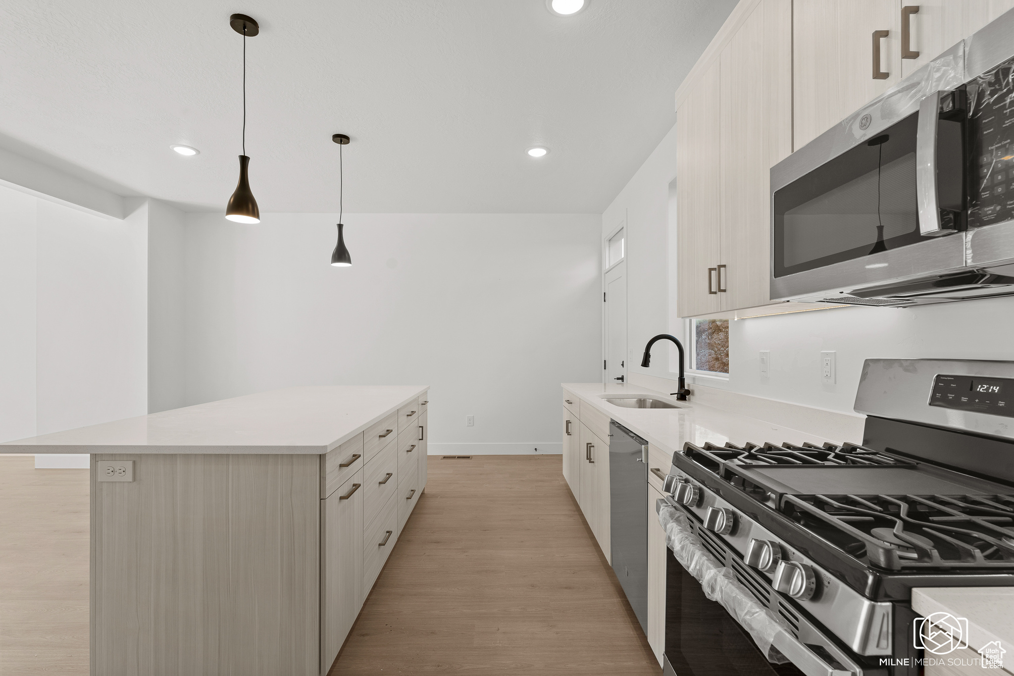 665 E 2015 #5E, Cedar City, Utah image 23
