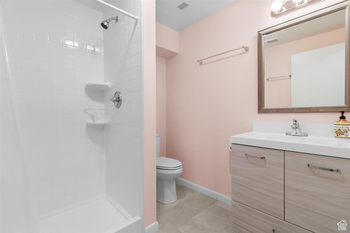 YOUNG PROPERTY - Residential