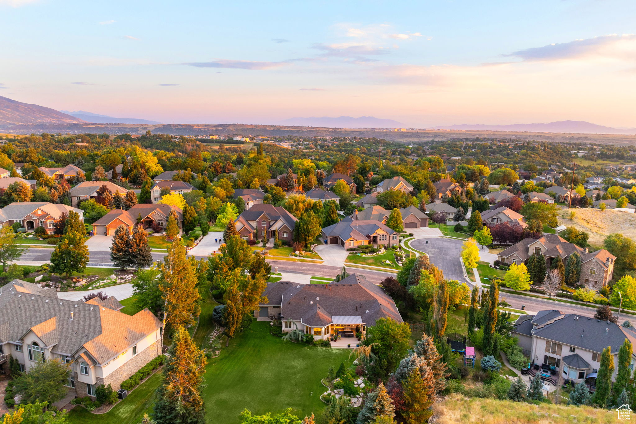 LAKEVIEW RIDGE - Residential