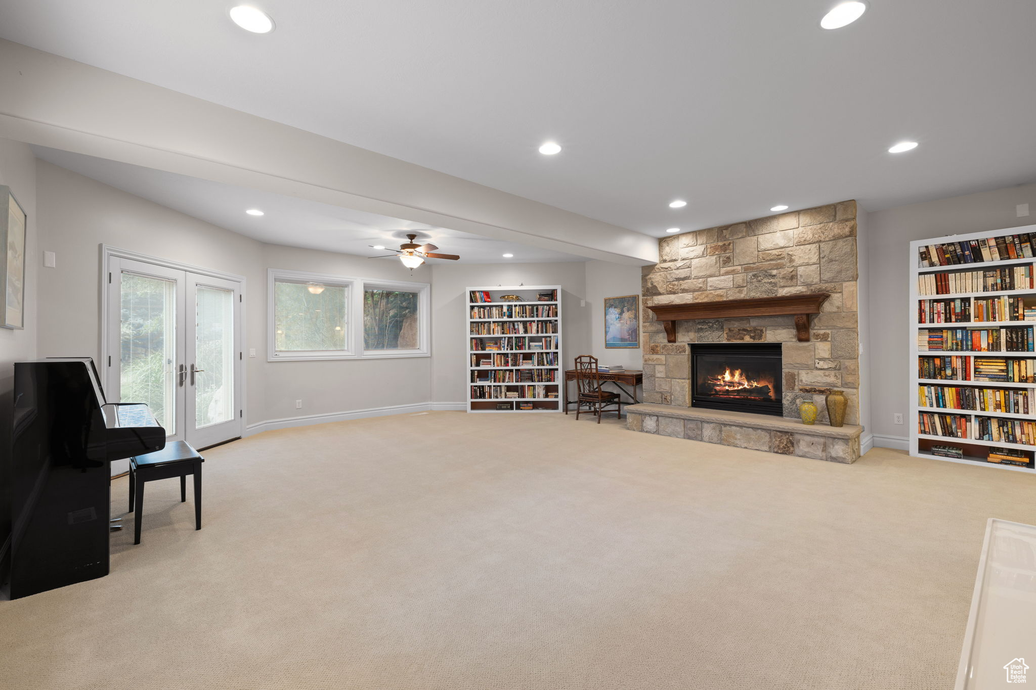 LAKEVIEW RIDGE - Residential