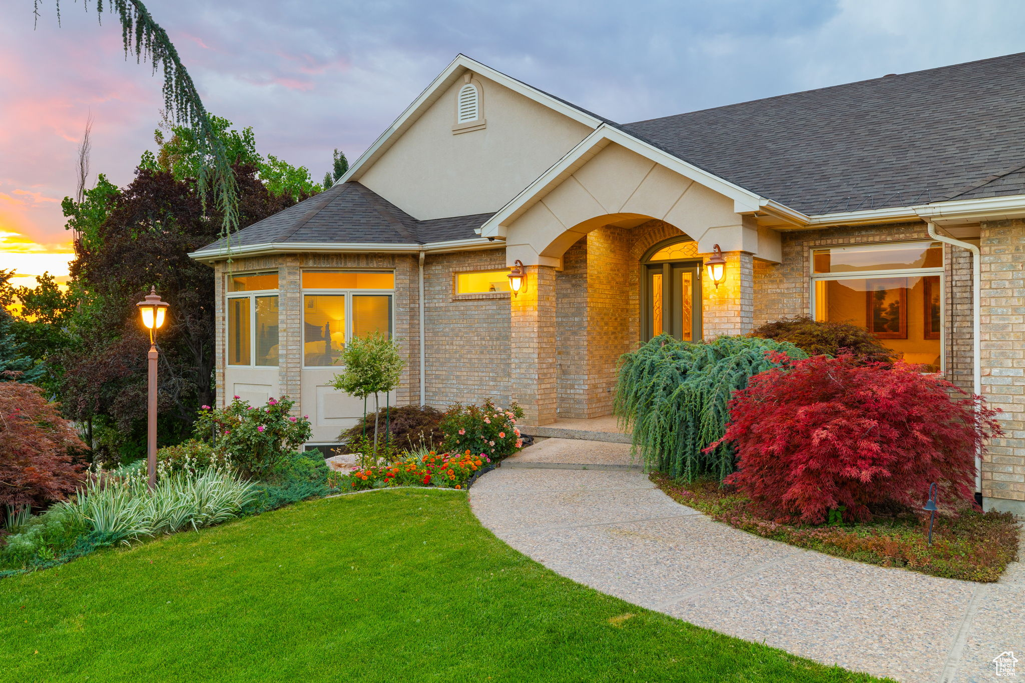 LAKEVIEW RIDGE - Residential