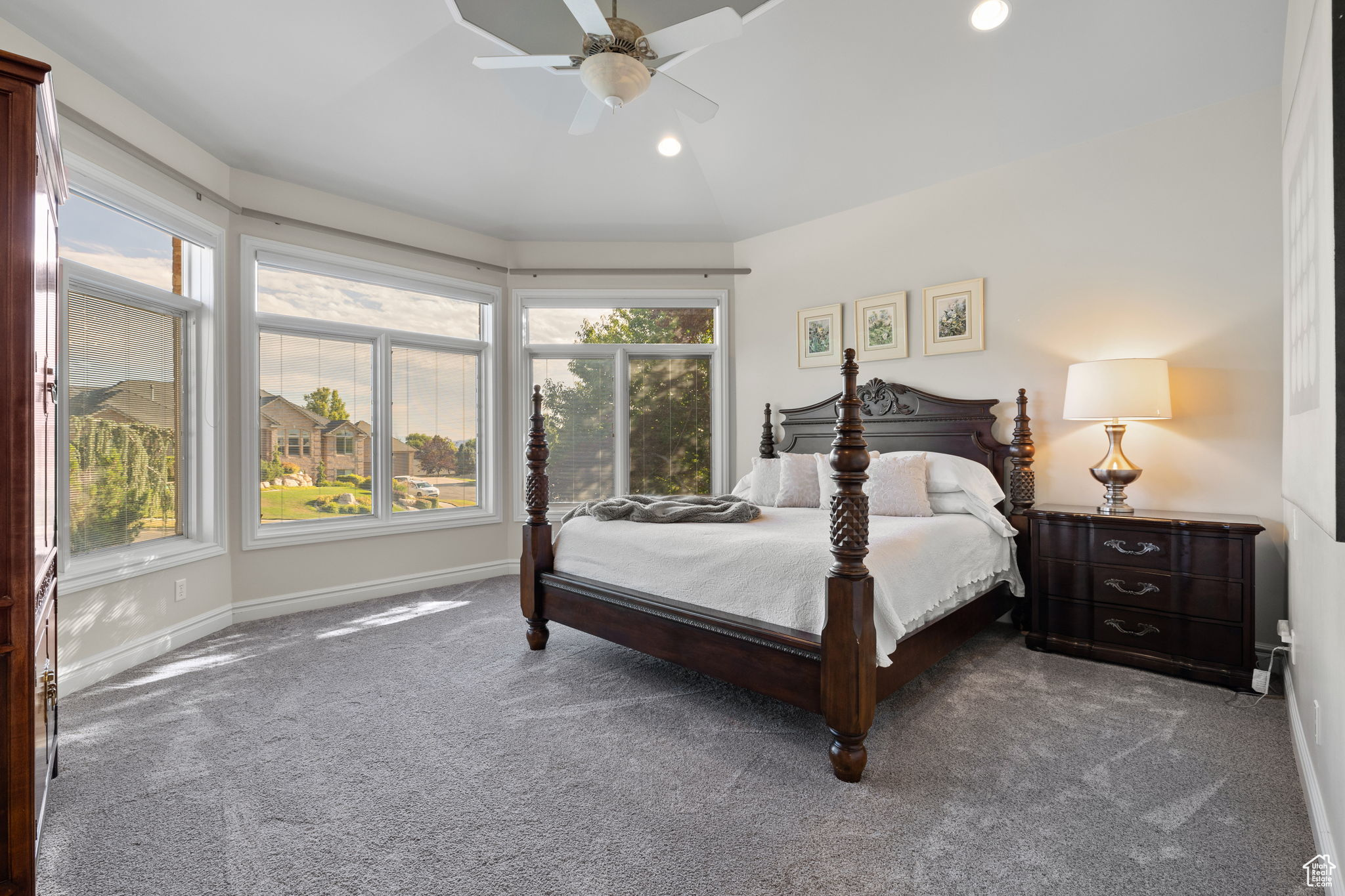LAKEVIEW RIDGE - Residential