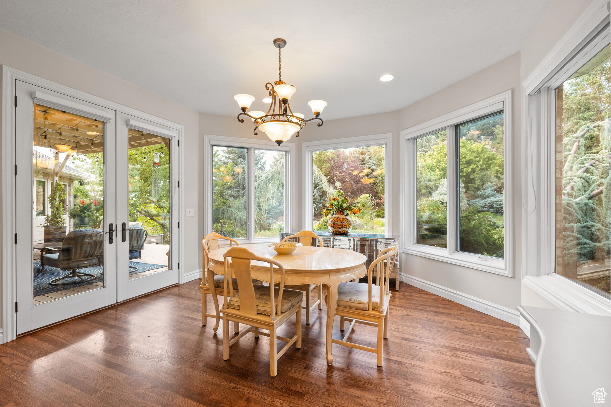 LAKEVIEW RIDGE - Residential