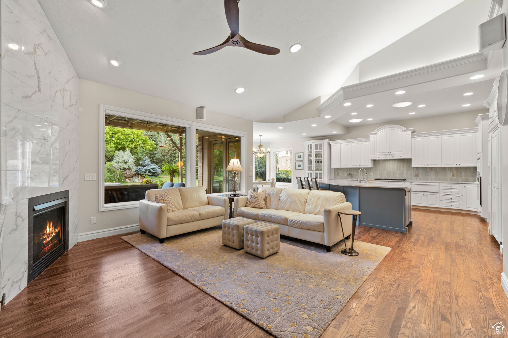 LAKEVIEW RIDGE - Residential