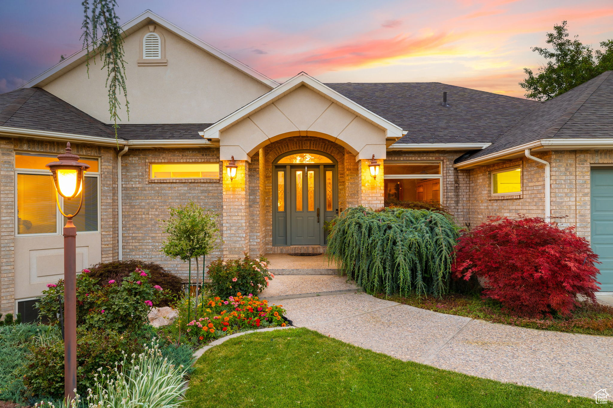 LAKEVIEW RIDGE - Residential