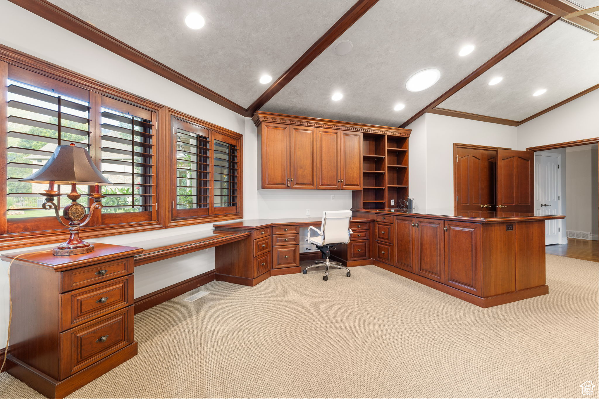 LAKEVIEW RIDGE - Residential
