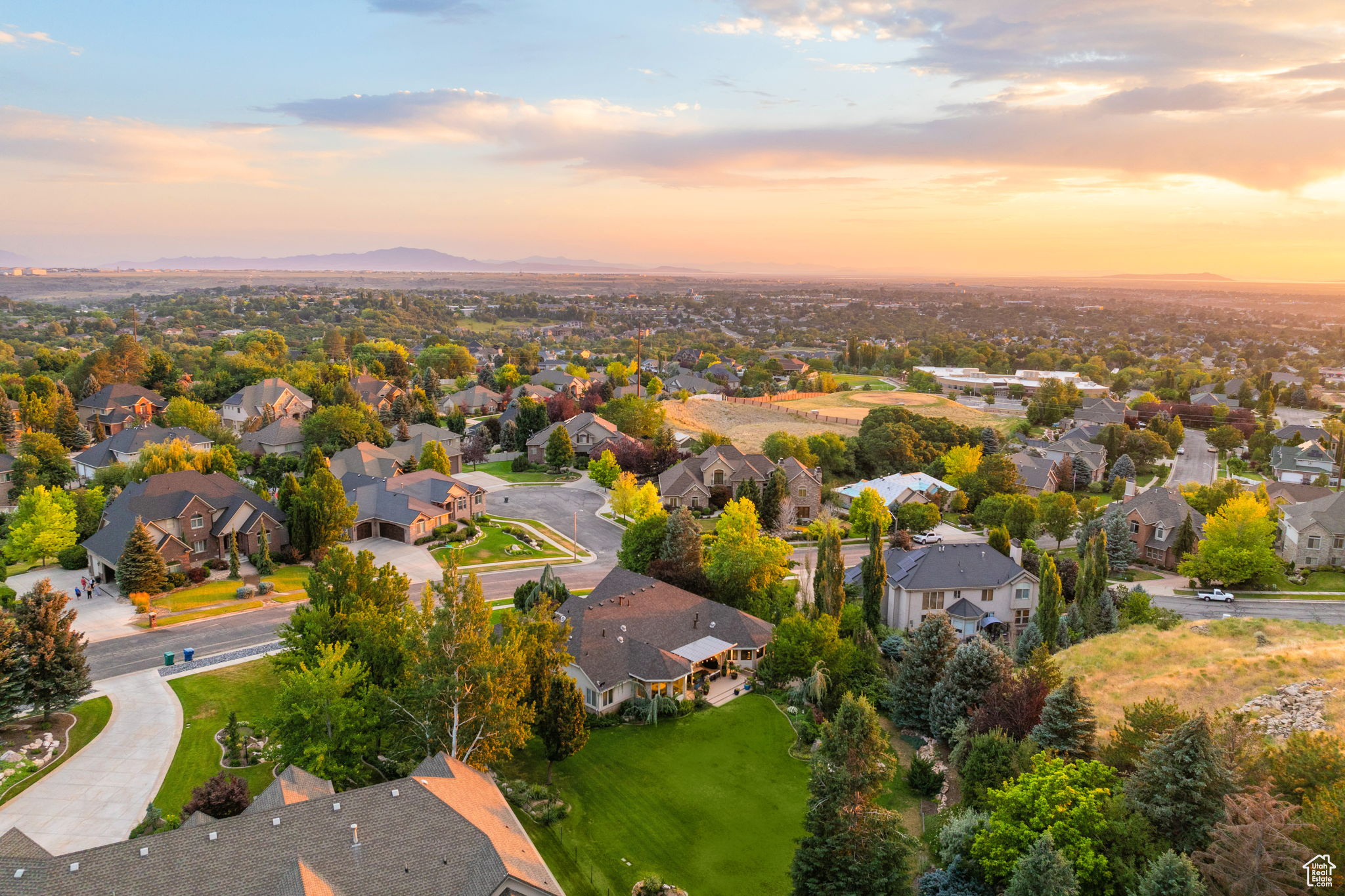 LAKEVIEW RIDGE - Residential