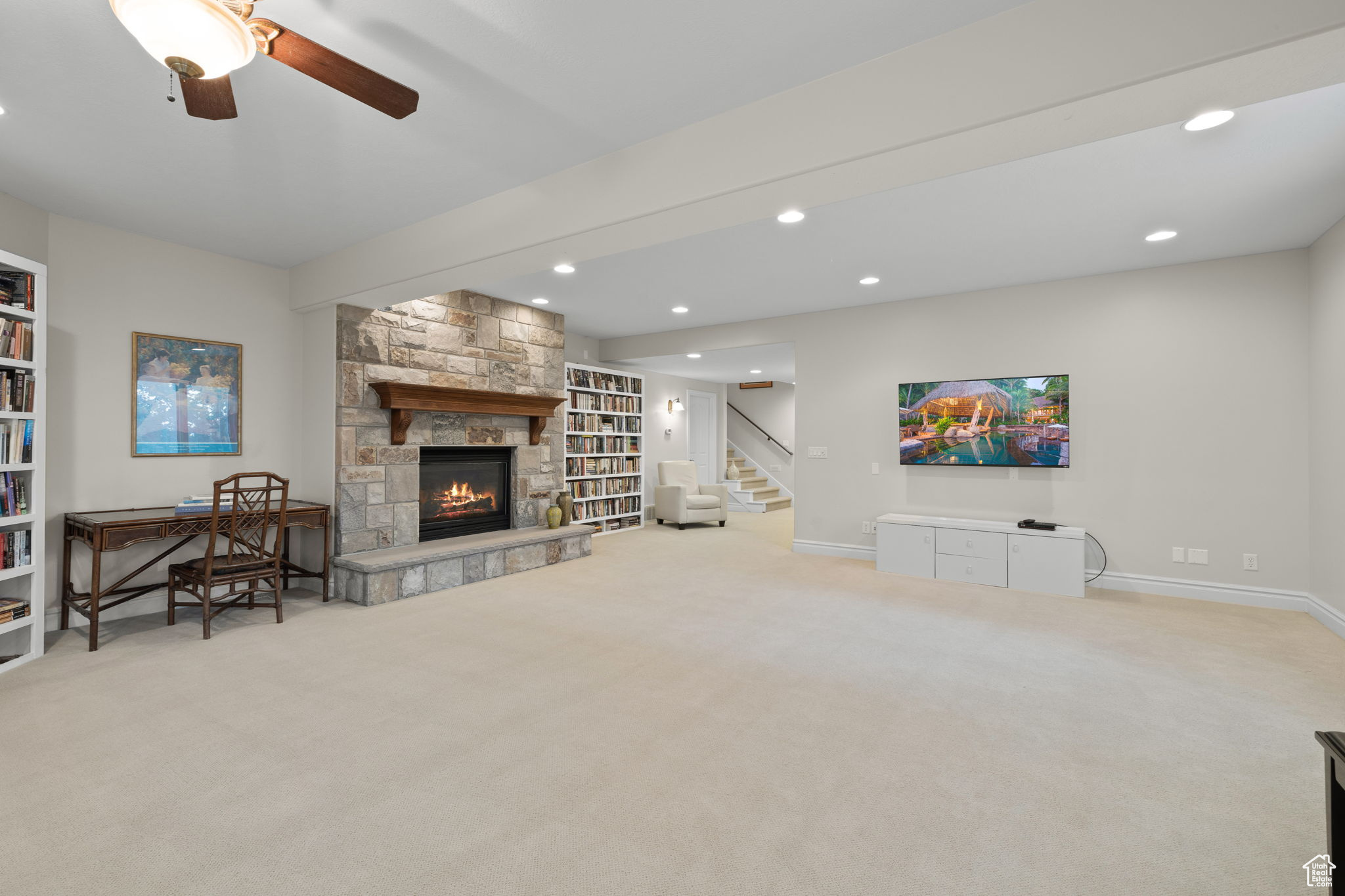 LAKEVIEW RIDGE - Residential