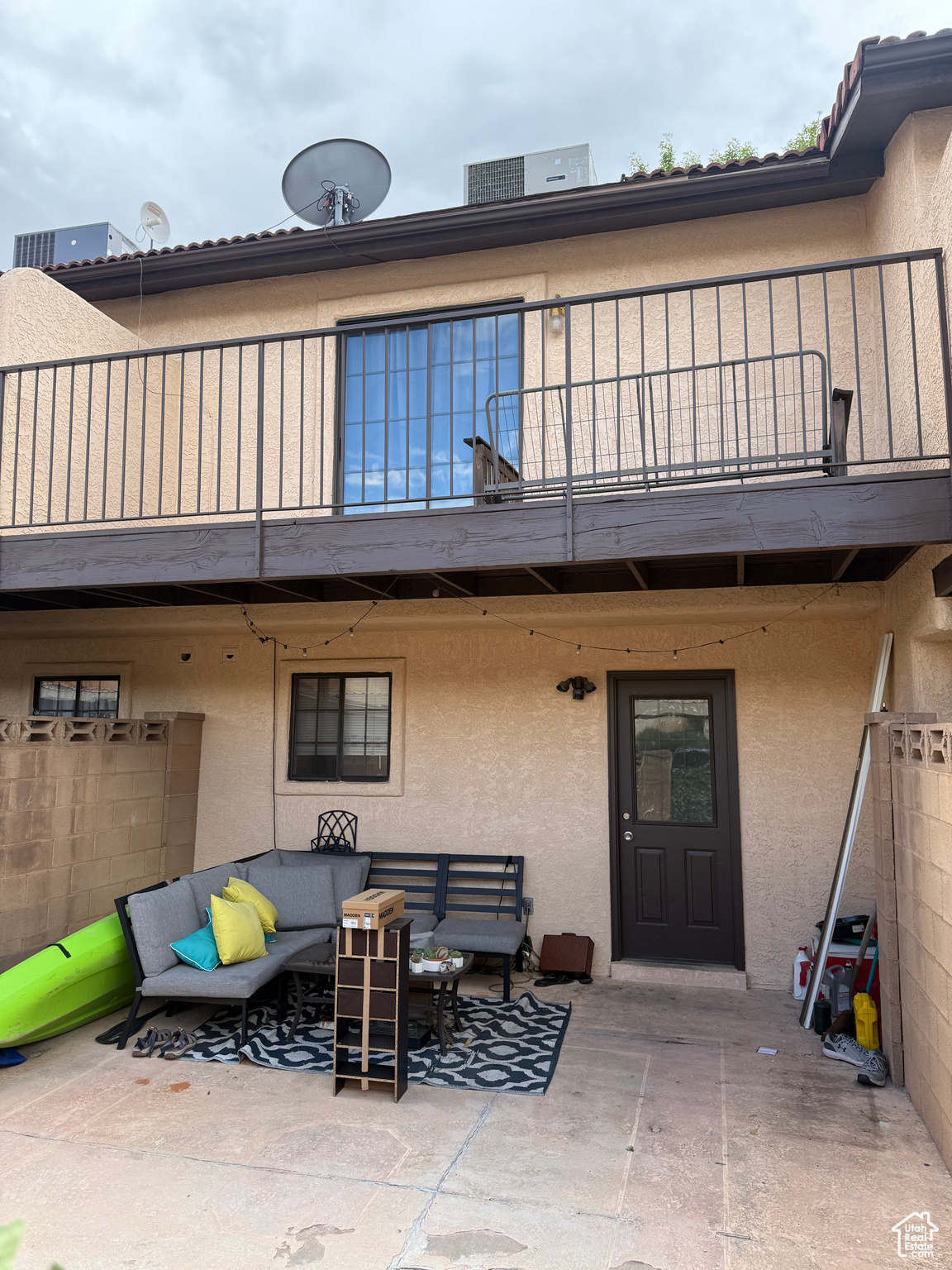 COLOR VIEW TH 5 - Residential