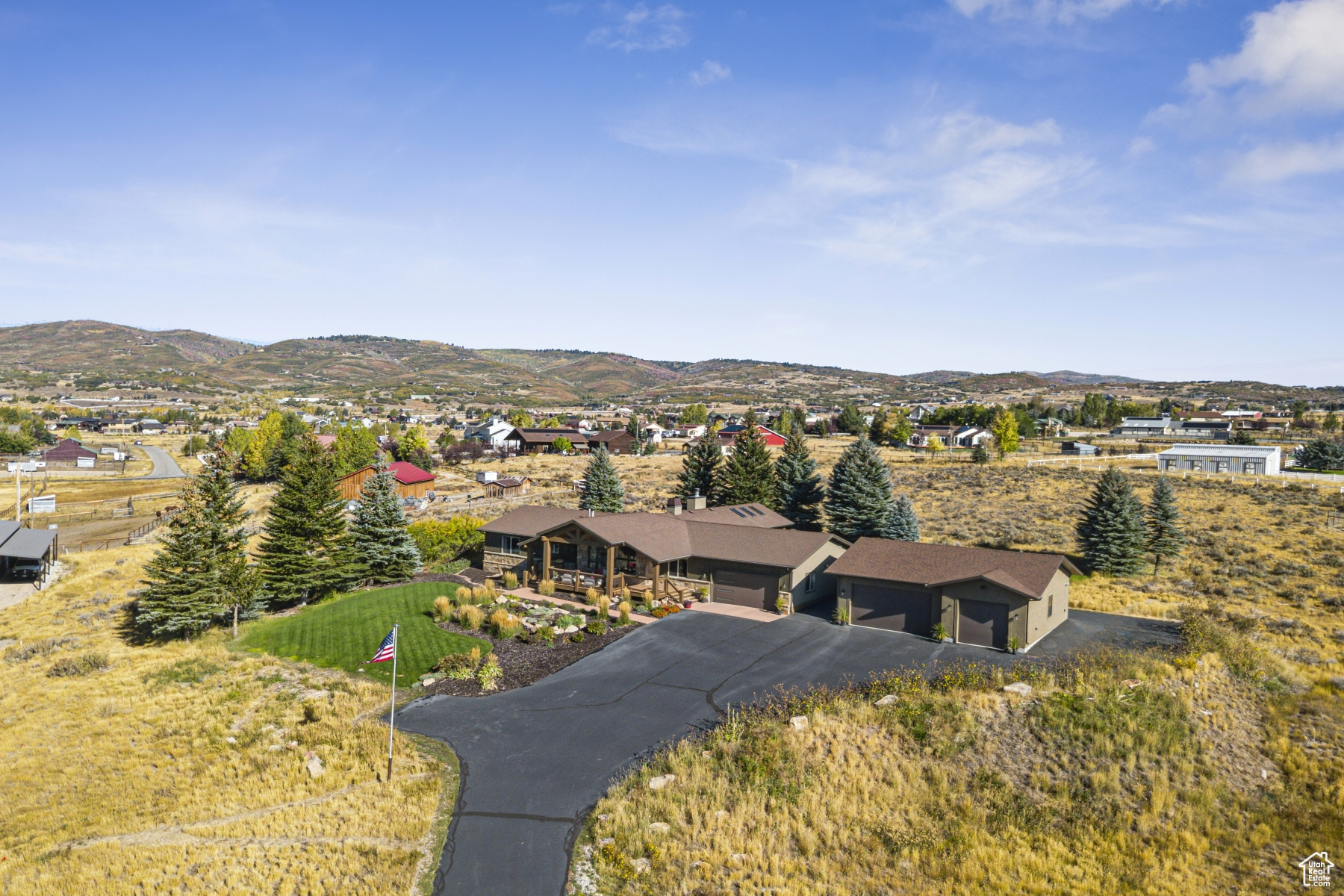 SILVER CREEK - Residential