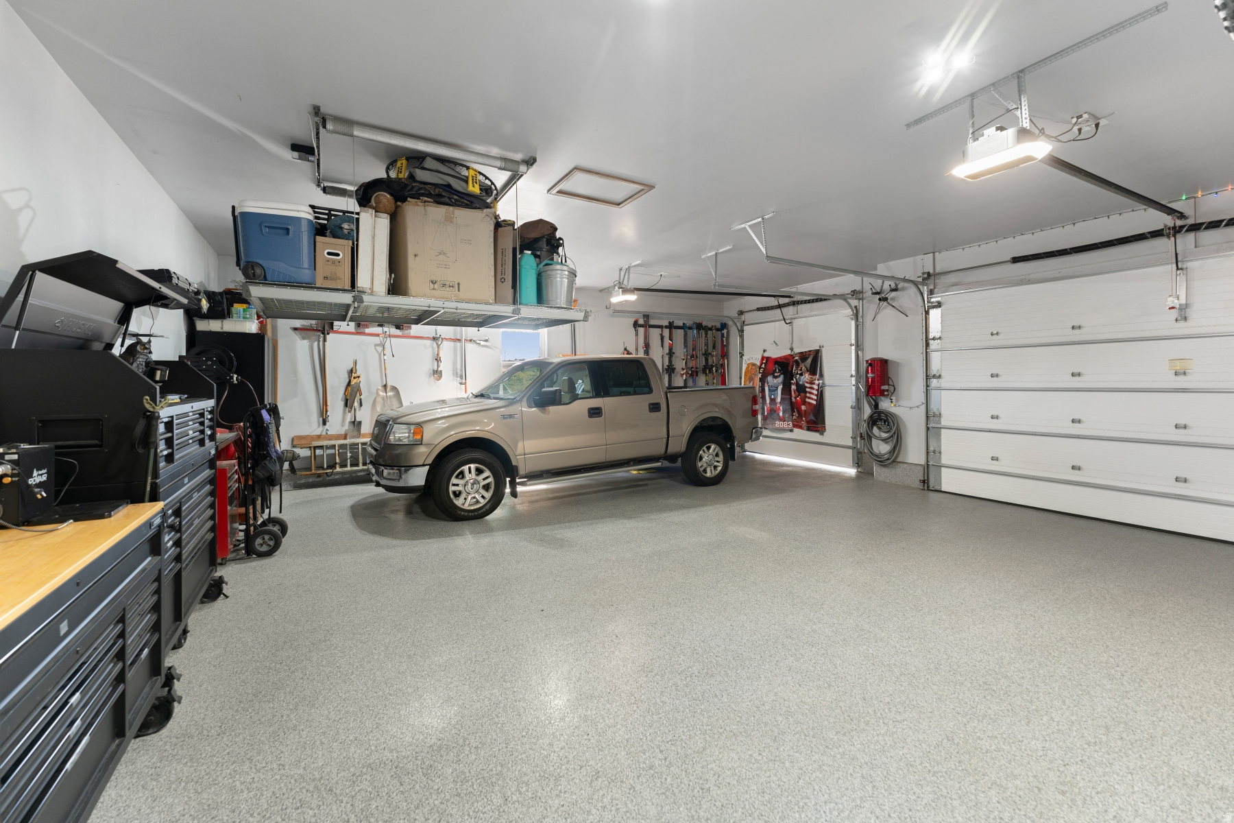 SILVER CREEK - Residential