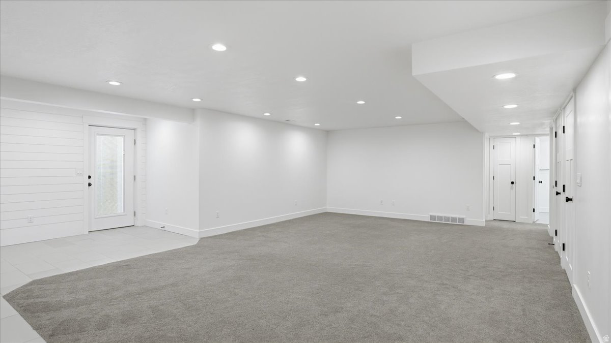 PHEASANT RUN - Residential