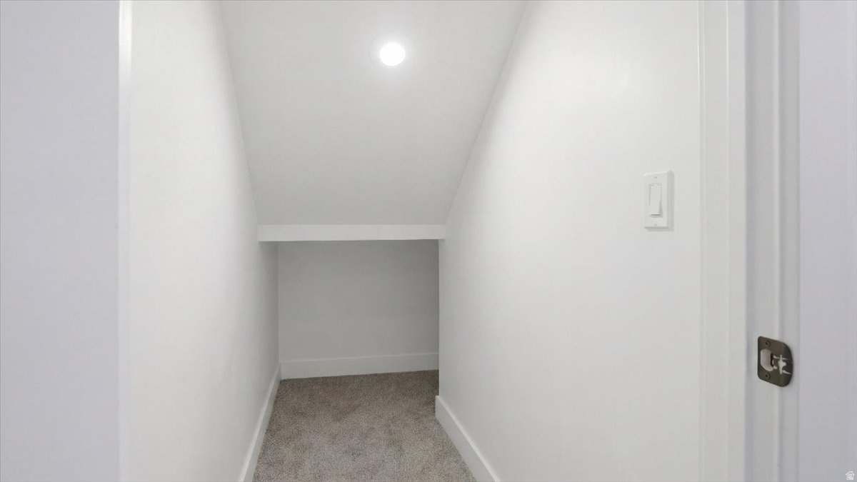 PHEASANT RUN - Residential