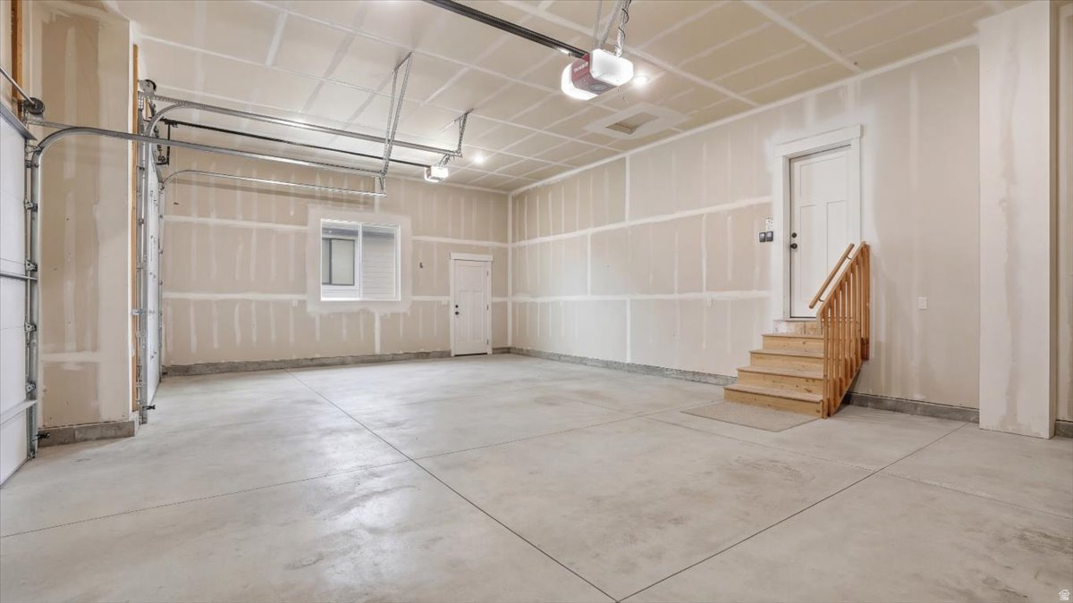 PHEASANT RUN - Residential