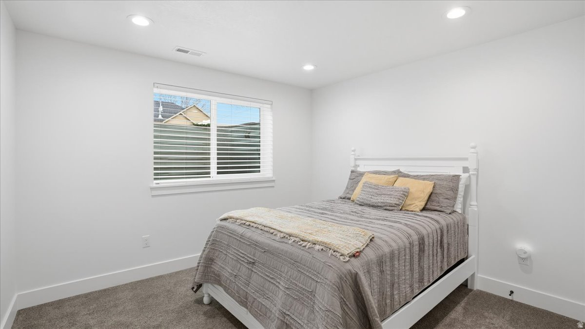 PHEASANT RUN - Residential