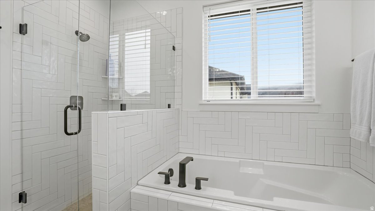 PHEASANT RUN - Residential