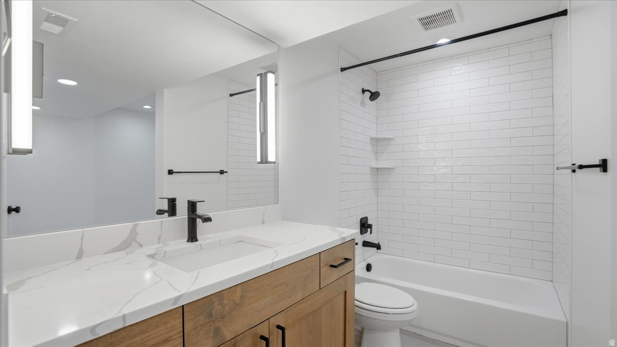 PHEASANT RUN - Residential