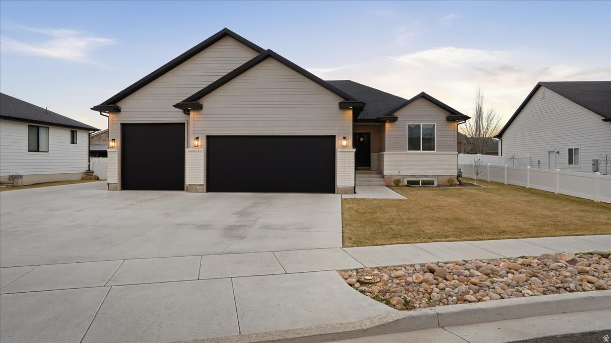 PHEASANT RUN - Residential