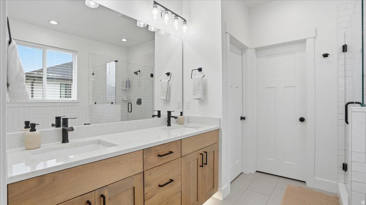 PHEASANT RUN - Residential