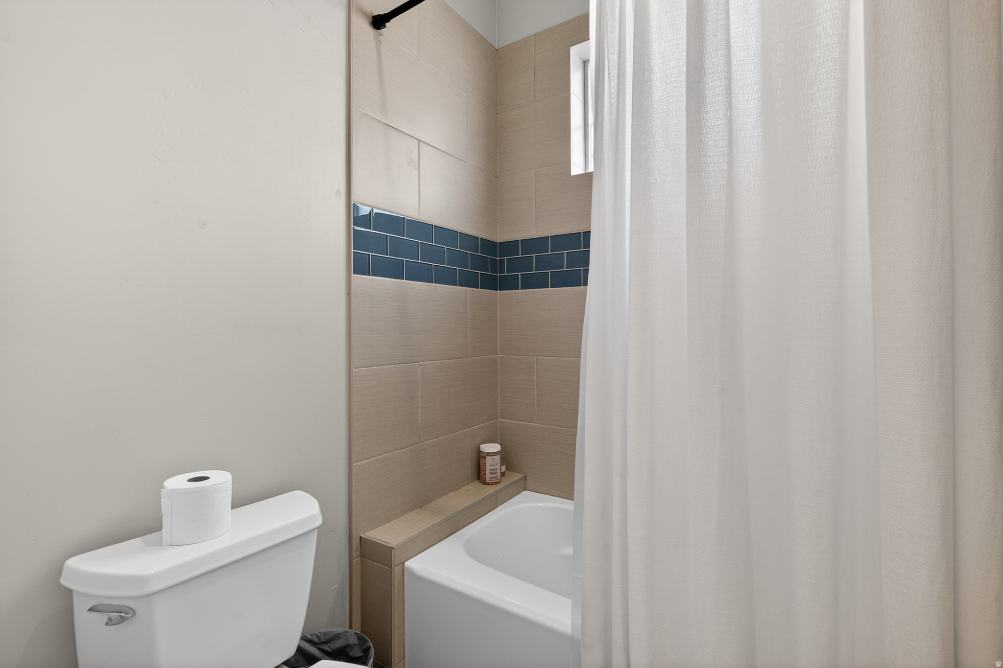 DRAPER VIEW - Residential