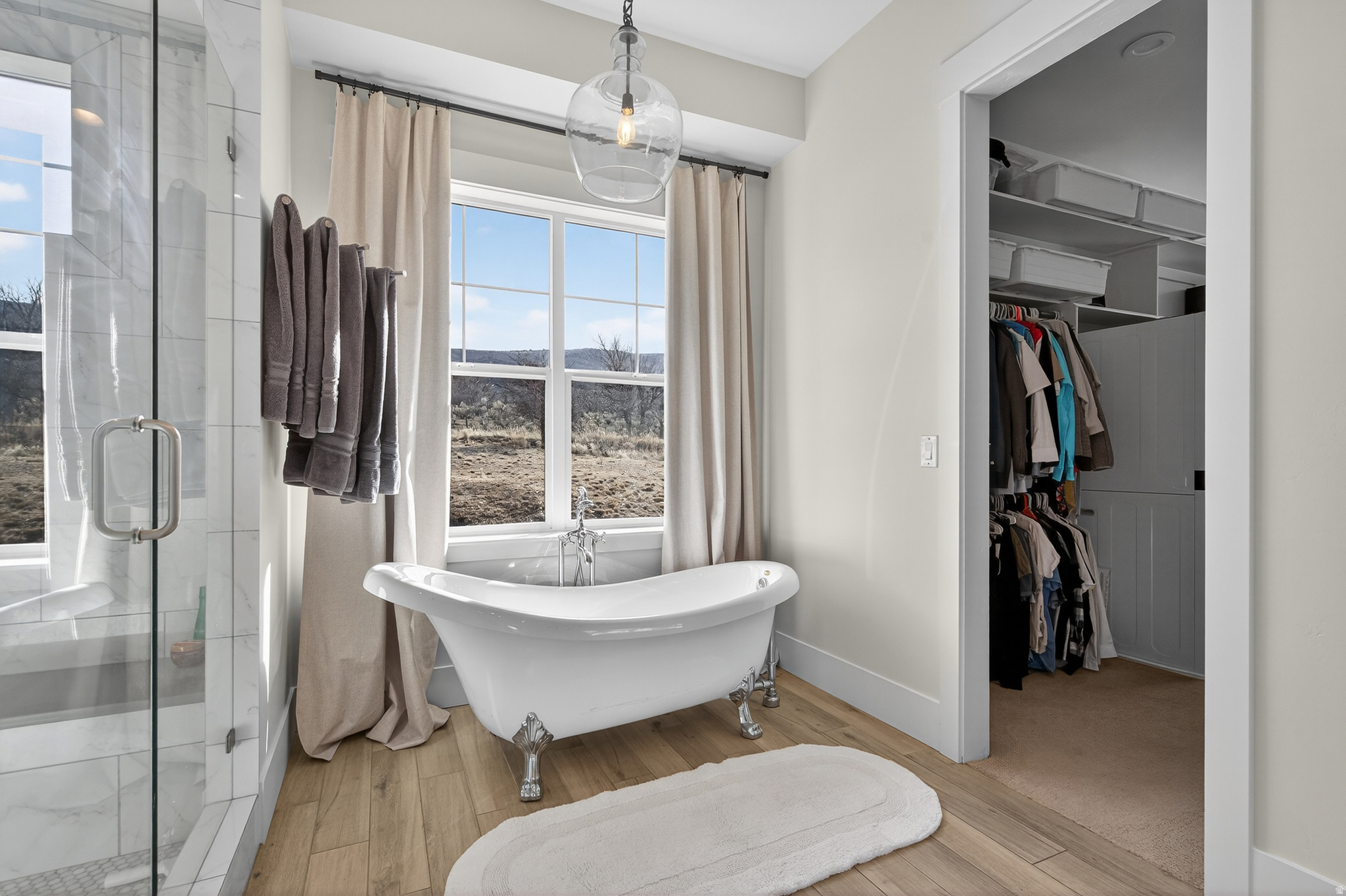 DRAPER VIEW - Residential