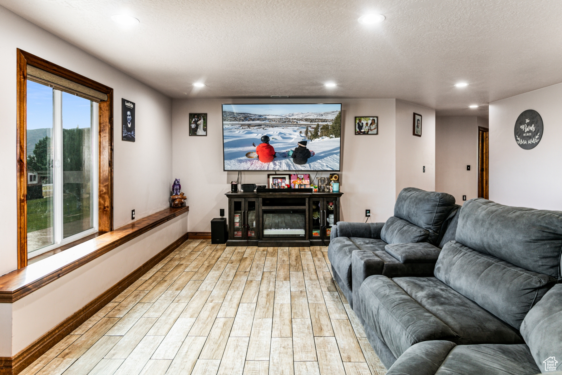 Stockton, Utah 84071, United States, 6 Bedrooms Bedrooms, ,4 BathroomsBathrooms,Residential,Active,53921