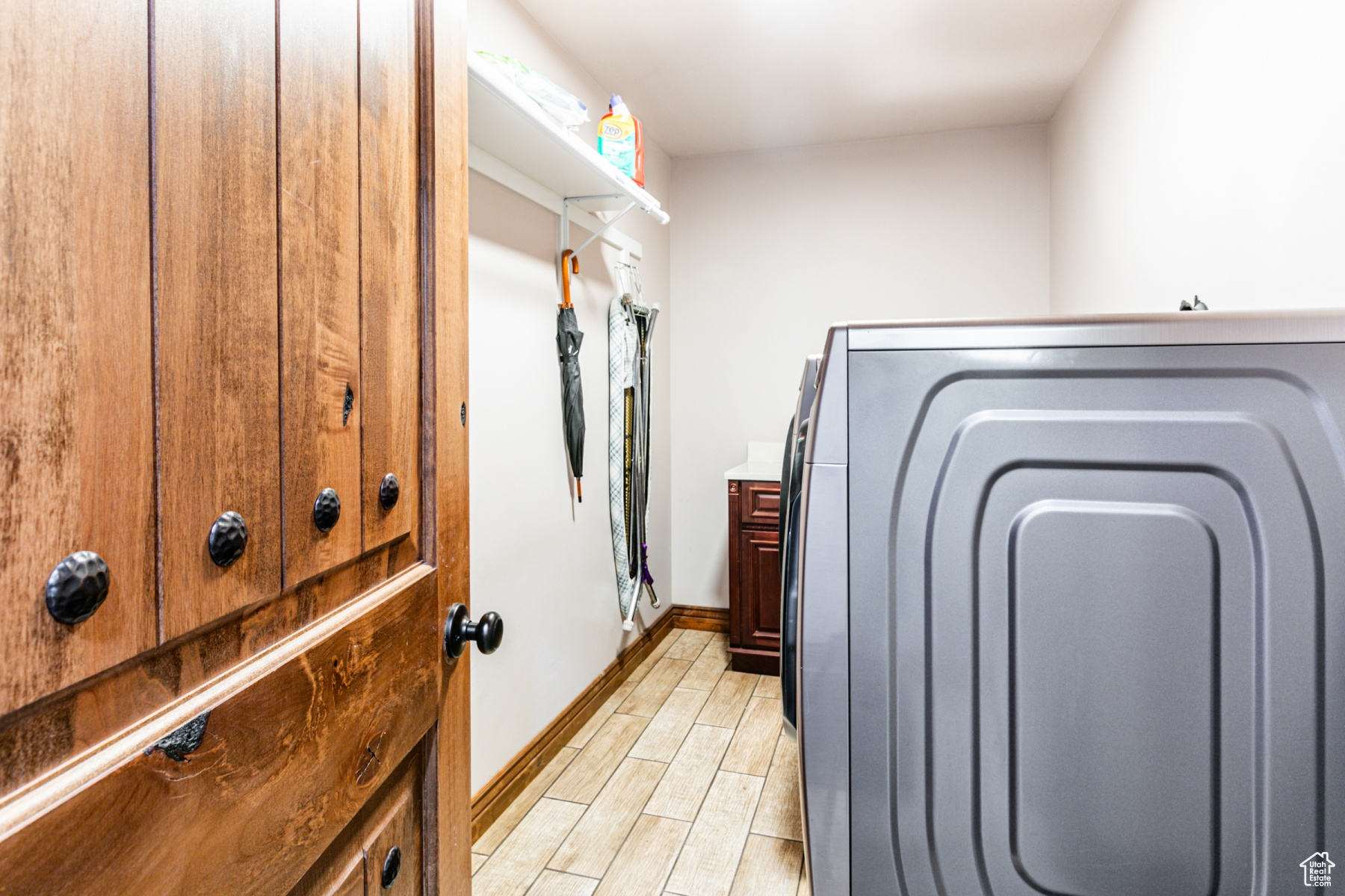 Stockton, Utah 84071, United States, 6 Bedrooms Bedrooms, ,4 BathroomsBathrooms,Residential,Active,53921