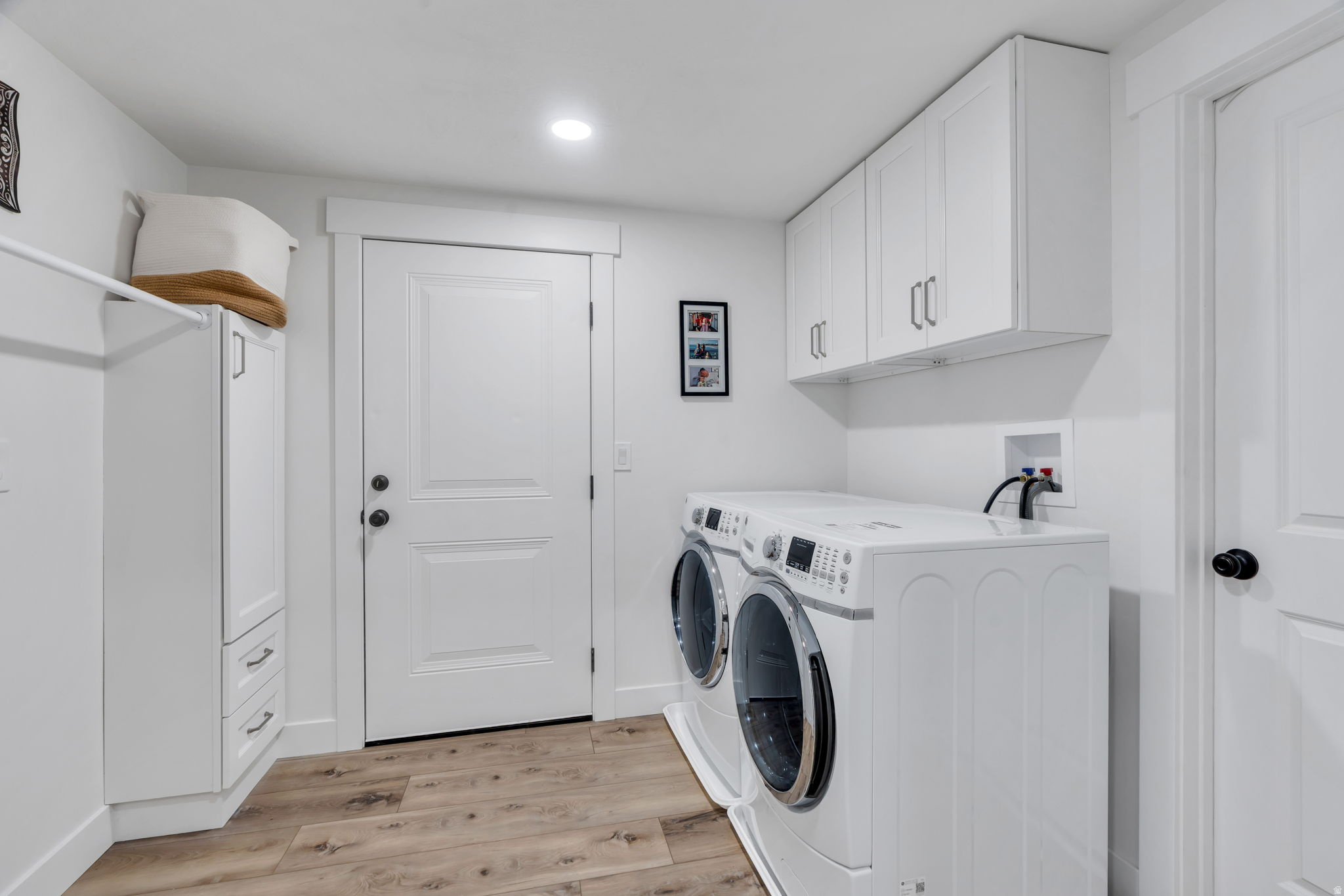 FALLS AT BOULDEN RID - Residential