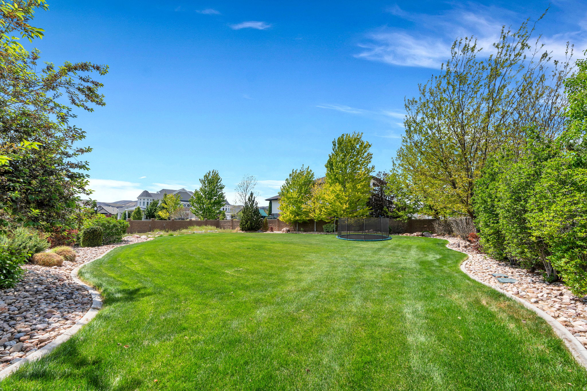 FALLS AT BOULDEN RID - Residential