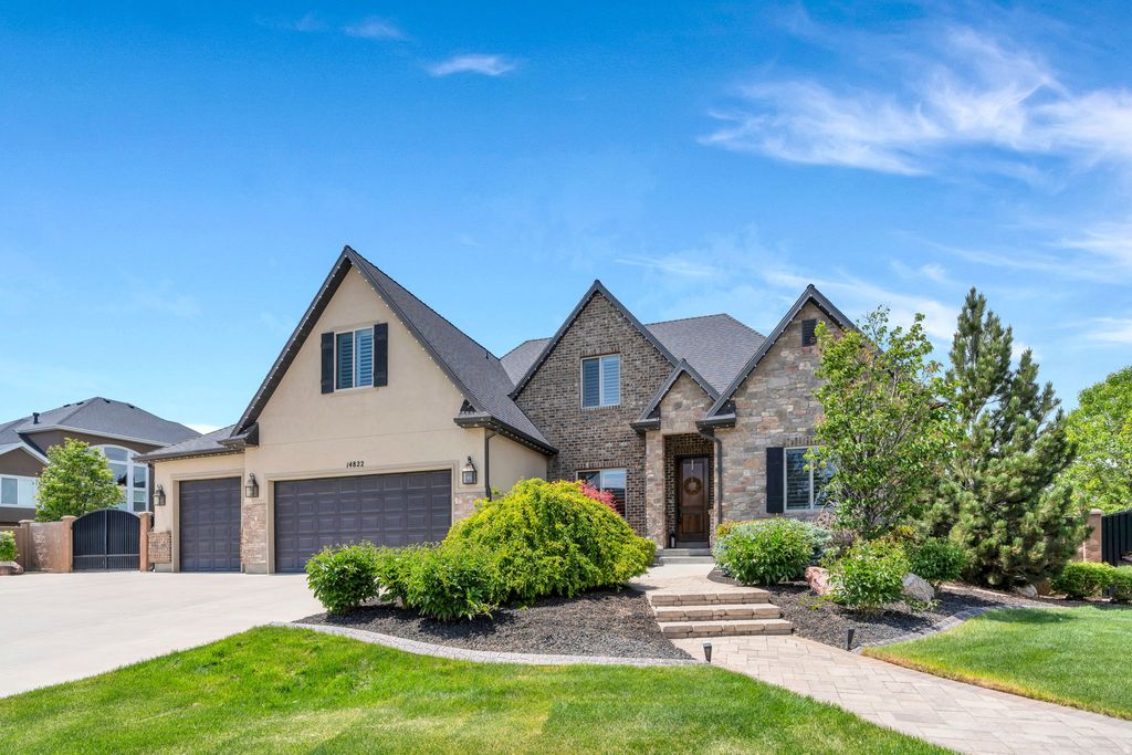 Photo of 14822 S BOULDEN FALLS LN, Bluffdale, UT 84065 (MLS # 2156460)