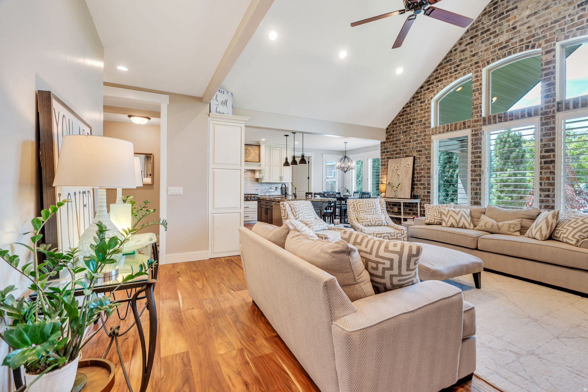 FALLS AT BOULDEN RID - Residential