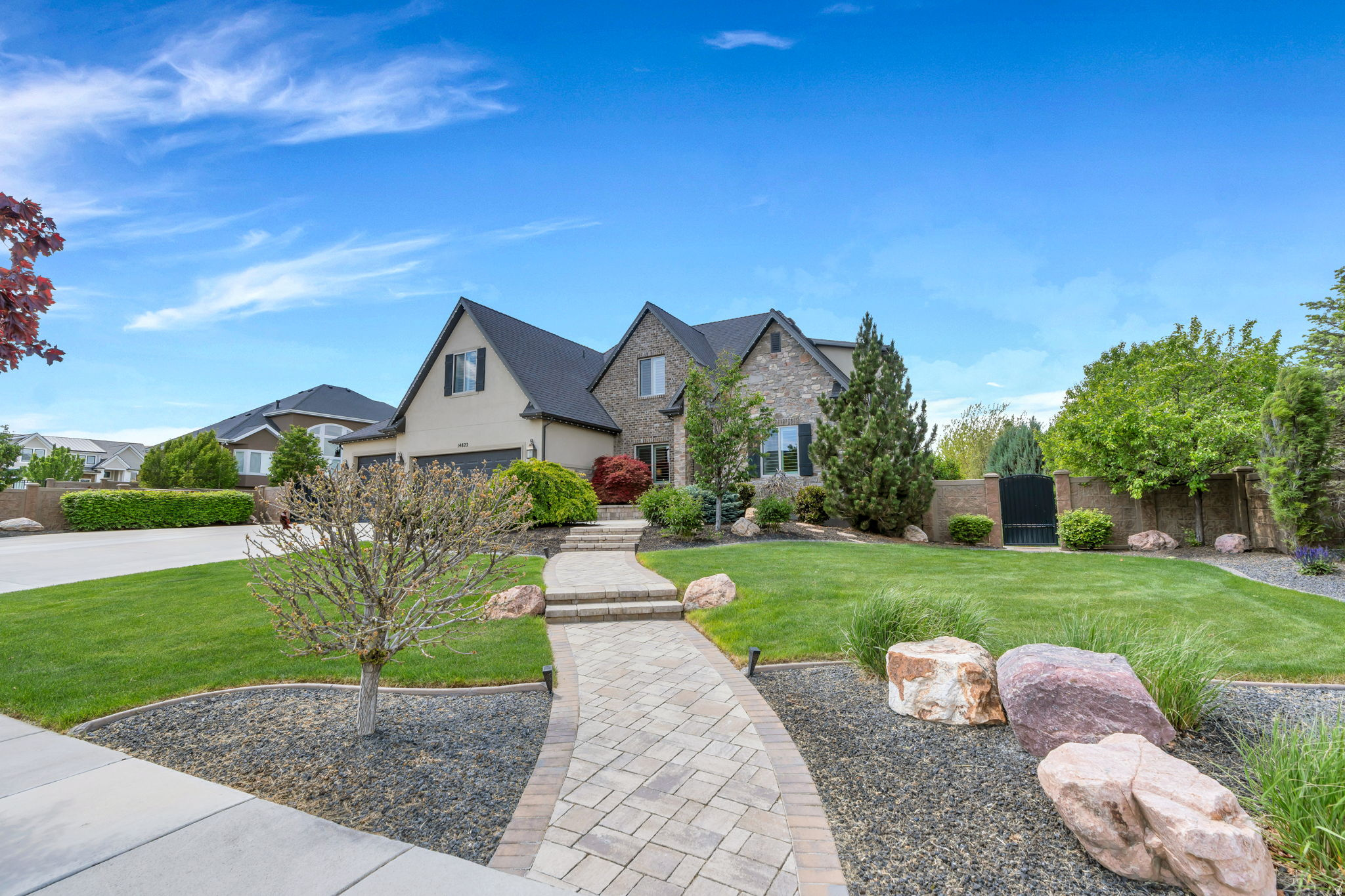 FALLS AT BOULDEN RID - Residential