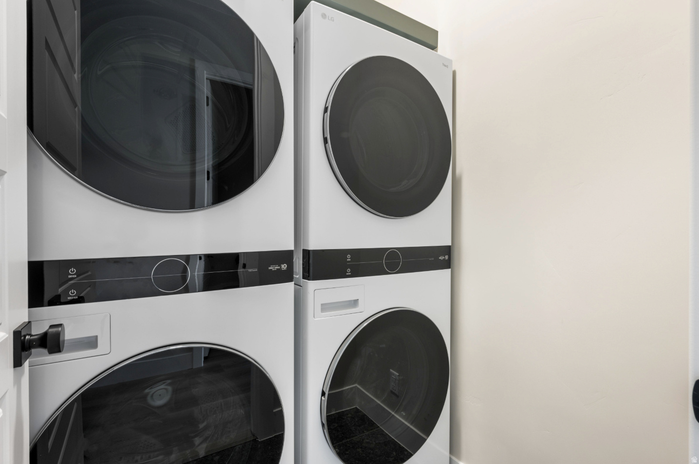 DESERT COLOR RESORT 4B & 6 (SG) - Residential