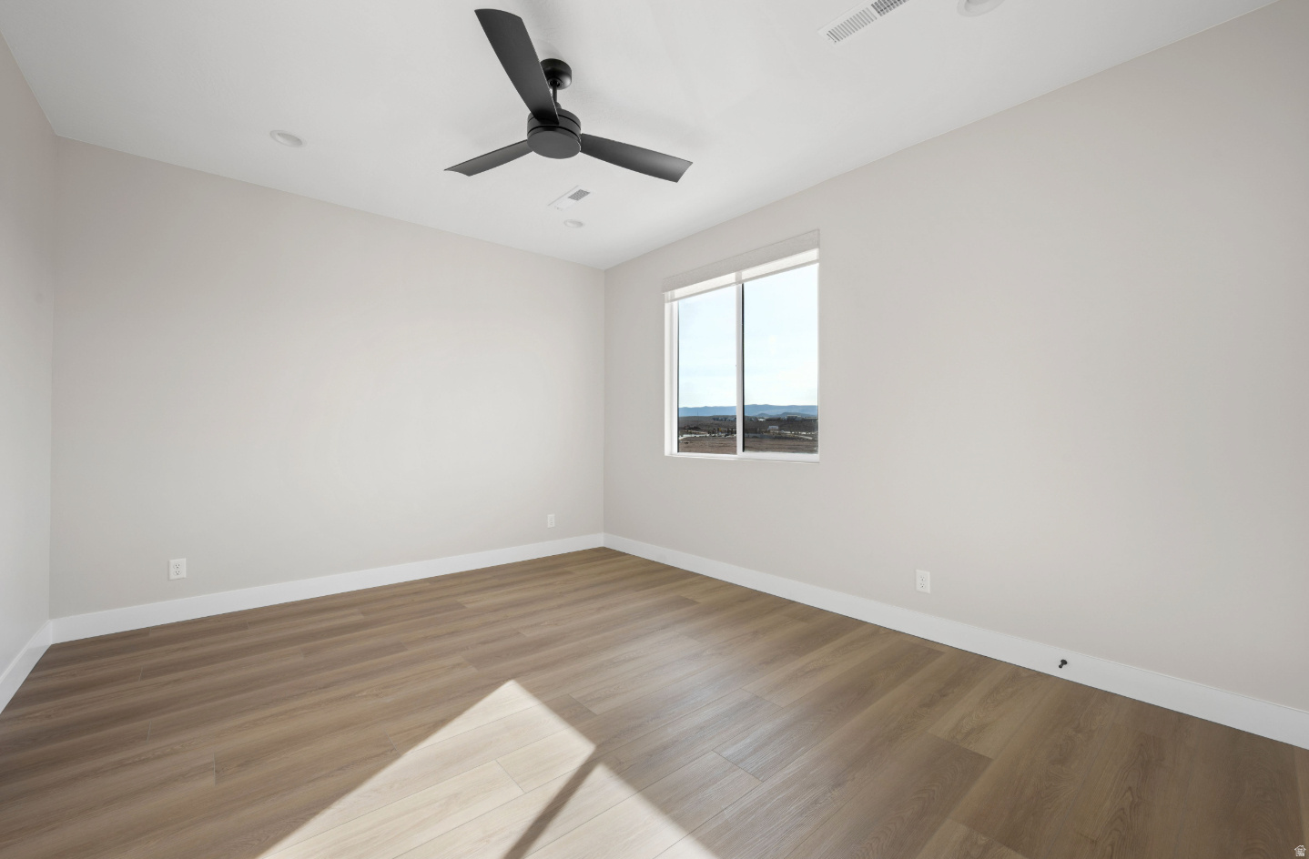 DESERT COLOR RESORT 4B & 6 (SG) - Residential