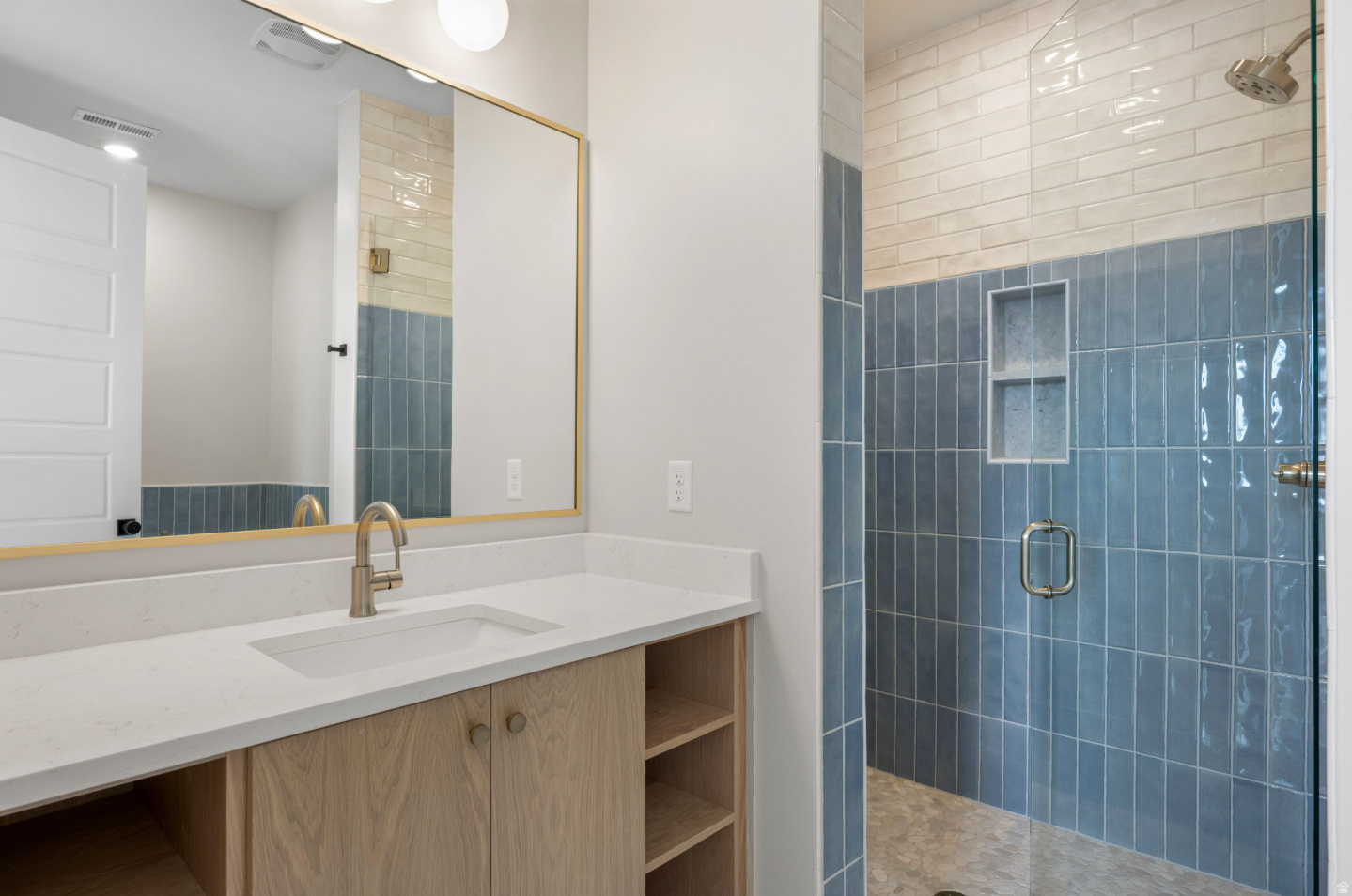 DESERT COLOR RESORT 4B & 6 (SG) - Residential