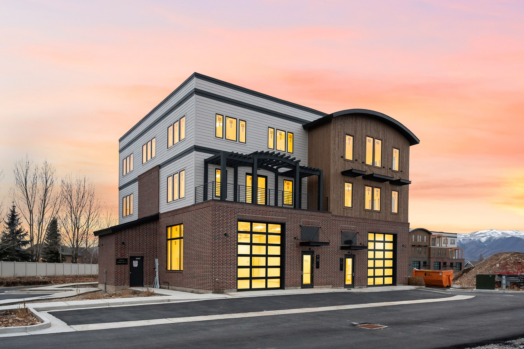 MOUNTAIN VIEW COMMON - Residential