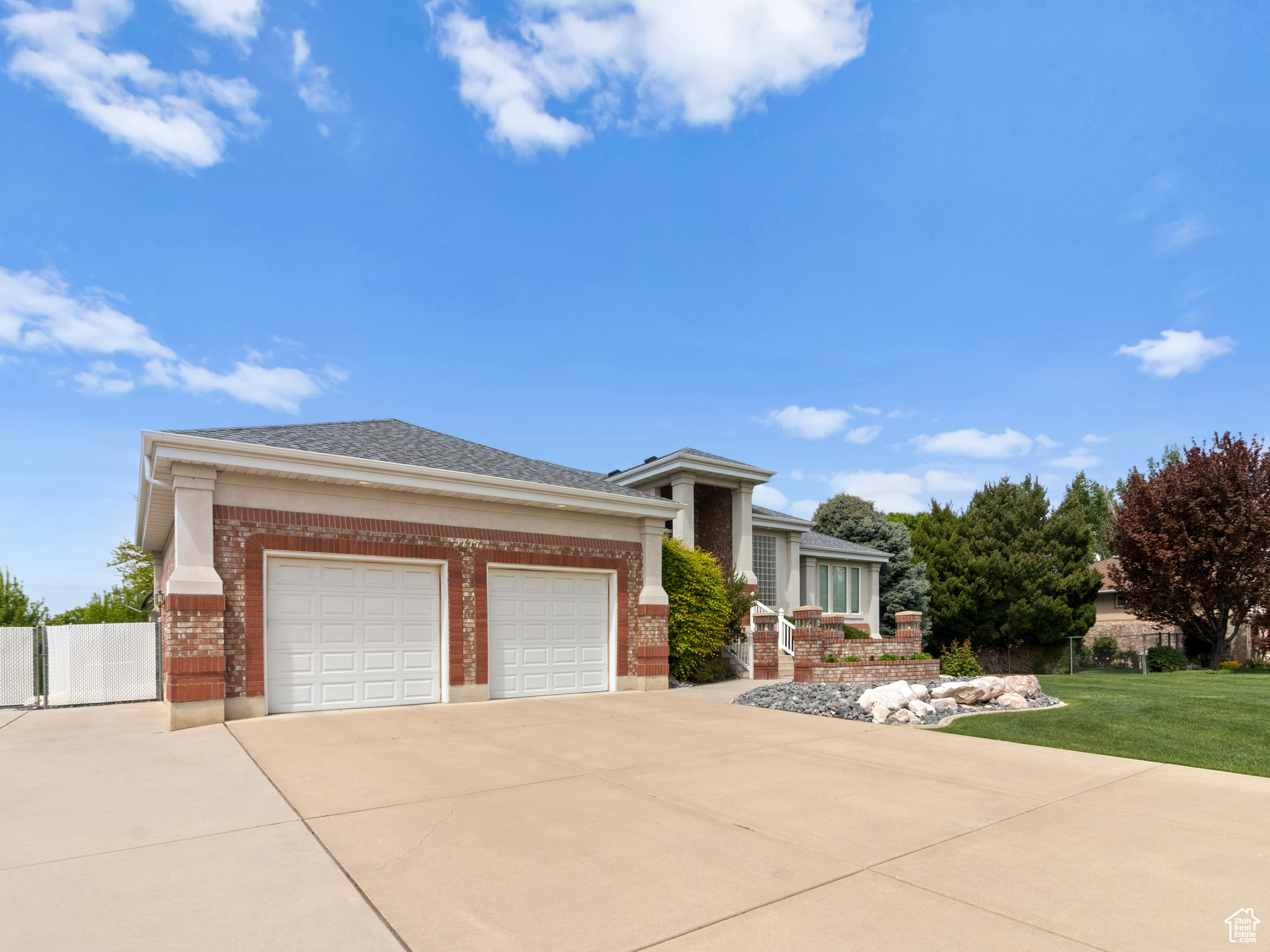 5777 S 3550, Roy, Utah image 25