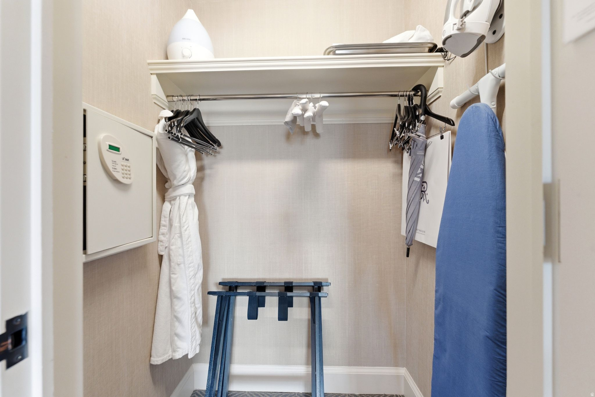 ST. REGIS - Residential