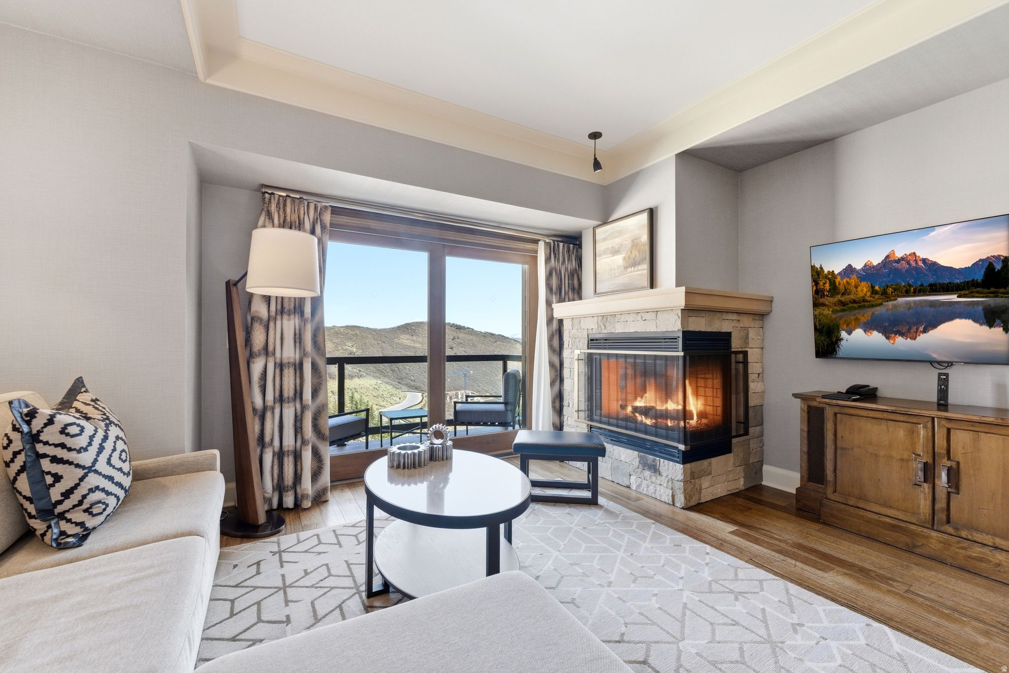 ST. REGIS - Residential