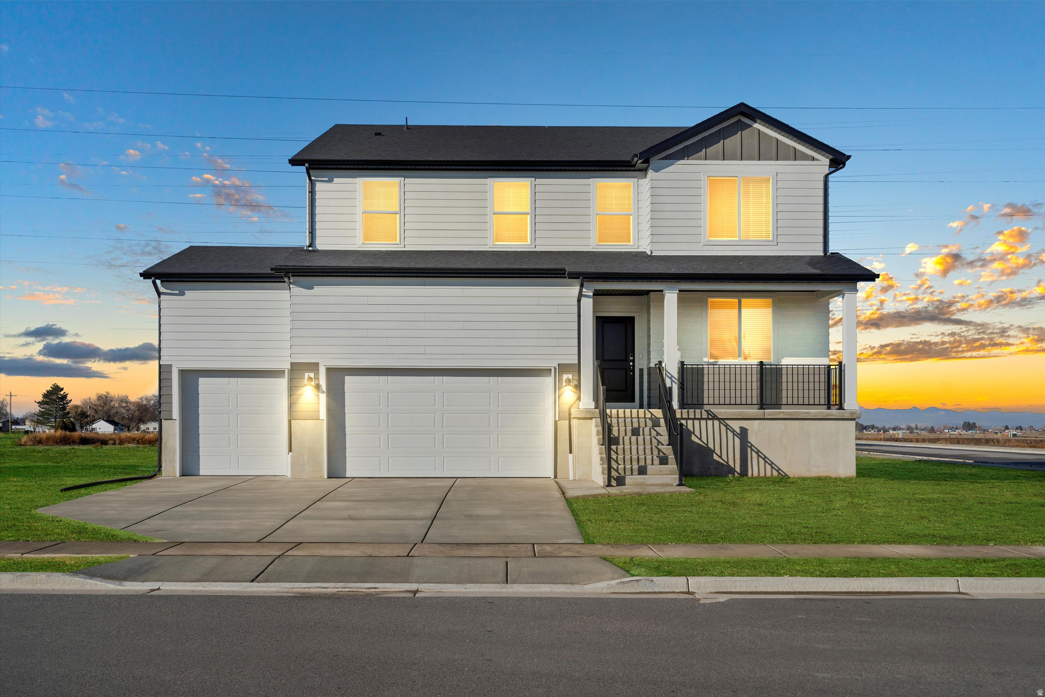 STRATTON ACRES - Residential